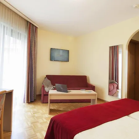 Geranio Au Hotel 3*